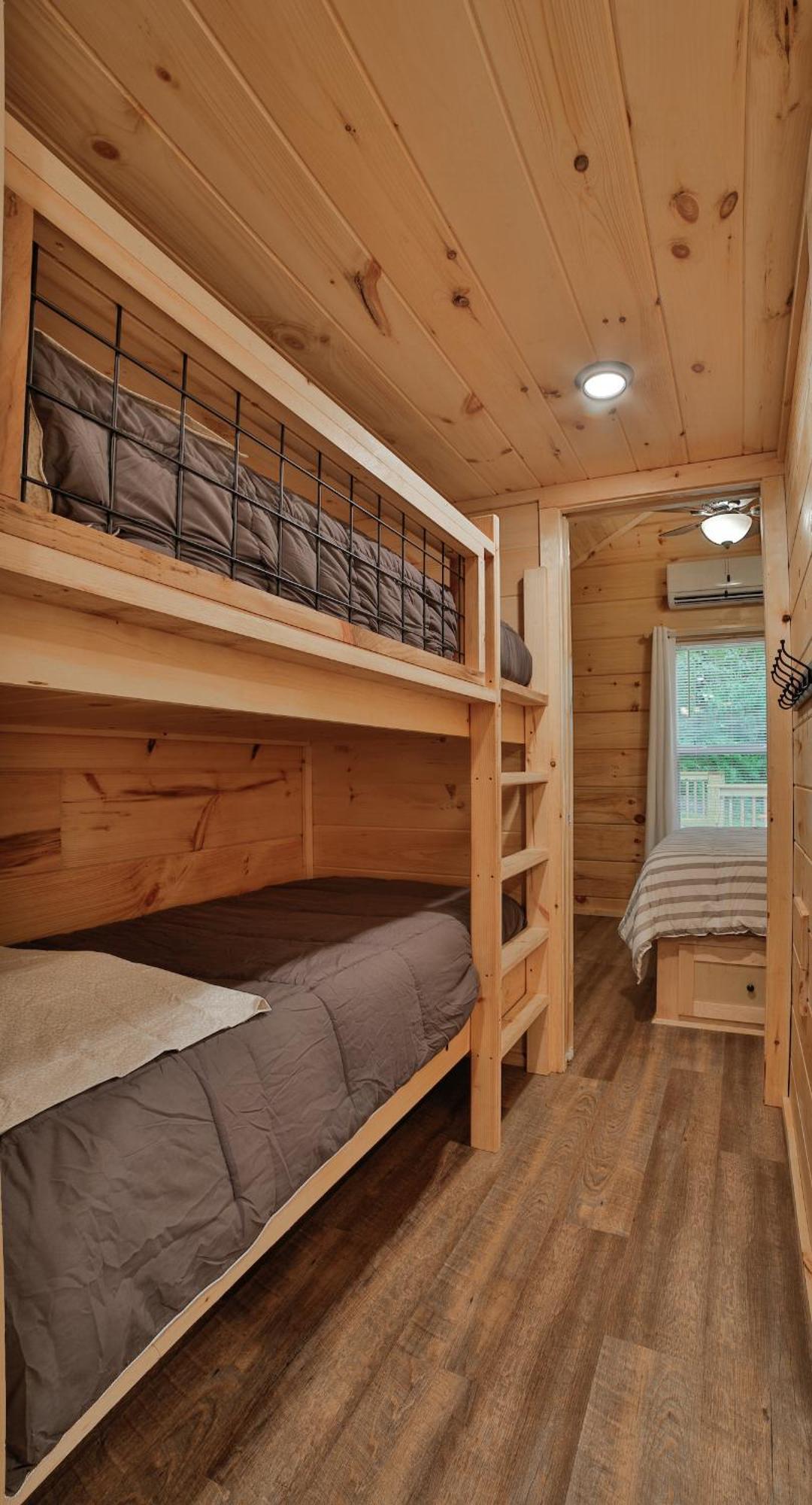 Lena Cabin Wooded Tiny Cabin - Hot Tub Чатануга Екстериор снимка