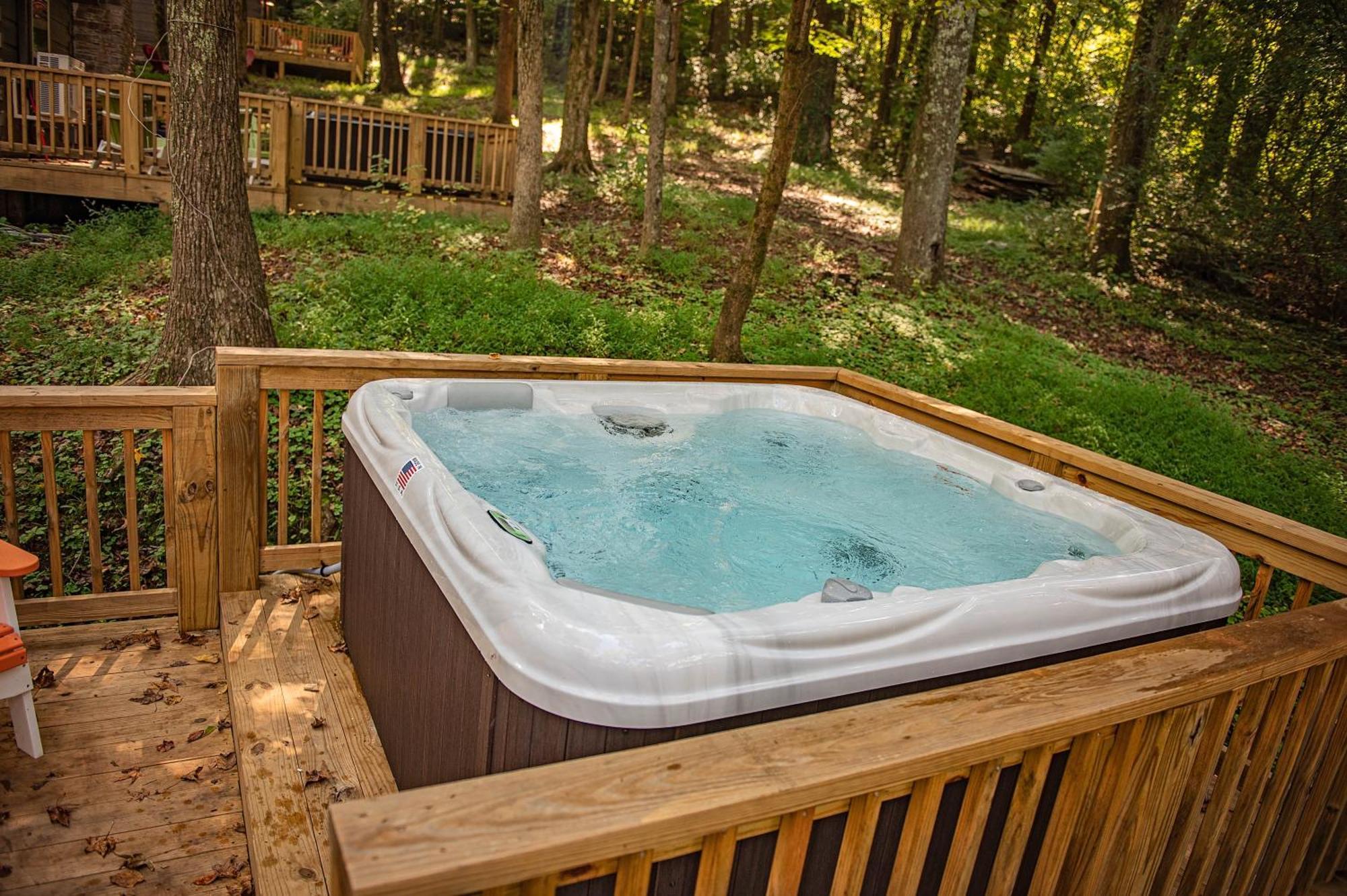 Lena Cabin Wooded Tiny Cabin - Hot Tub Чатануга Екстериор снимка